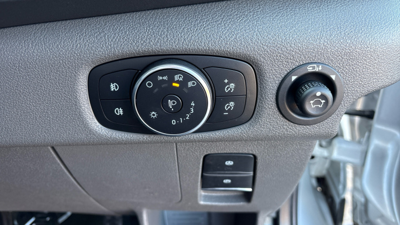 Ford Transit 350 L3 Diesel Fwd 2.0 EcoBlue 165ps H2 Limited Van Auto [Nav]